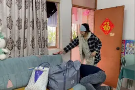 顺产2天就出院回到出租房，孩子肺部感染，没有抱回家有点难受视频封面