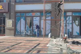 户外广告安装工450元一天，包吃中餐