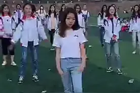 还记得你们上学时做广播体操的样子吗图片