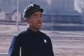 六十年代大办“民兵师”，全民皆兵，时刻准备消灭来犯之敌！视频封面
