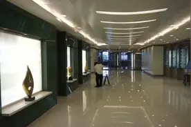 【转载】香港新都会广场写字楼第二座的奥的斯E401高速电梯视频封面