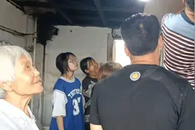 东北山村崔阿姨70年代的土房，被女儿改造好几天，里面换然一新视频封面