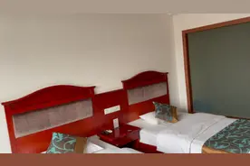 上海自驾到版纳过冬今天终于找到了可以做饭免费停车价格视频封面