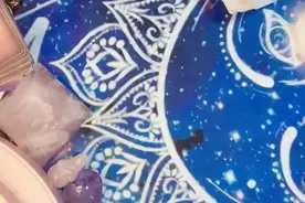 娱乐占卜，紫薇星未来的出世是带给大家带来什么？稍微解释视频封面