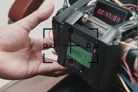 拆弹英雄视频封面