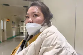 女朋友突然喘不上来气，我马上带她去医院，真的太吓人了视频封面