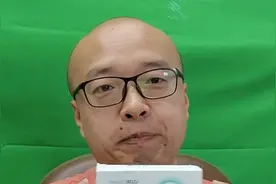 国货之光硅基动态血糖仪，上胳膊过程分享，你觉得疼不疼呢？视频封面
