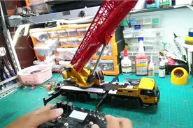 全金属三一吊车模型，据粉丝要求改好了，看改装细节，姿态挺帅视频封面