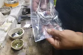 纯银甜甜圈手镯，100克的圆条手镯加工过程分享，你会了吗？视频封面