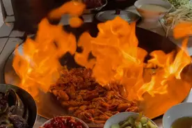 丈母娘家贵客登门，看姐夫哥的拿手绝活，备几道火爆好菜视频封面