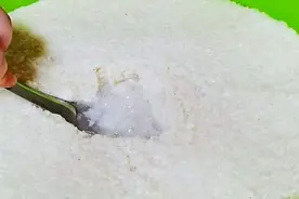 家庭版米酒这样做，酒水清亮香甜，香味浓厚又好喝，新手也能成功