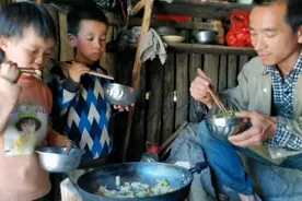 如果你的生活实在过不下去了，你就来看看这一家人吧！视频封面