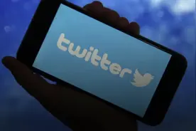 Twitter启用“毒丸”计划 抵制马斯克恶意收购视频封面
