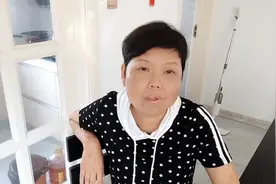 如果发现孩子的身高和正常遗传身高不成正比时，一定及时就医视频封面