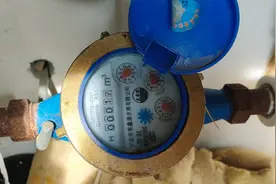 家里水费交的多？一根绳子教你省水小妙招，邻居见了纷纷学视频封面