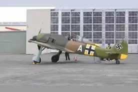 德国Fw190战斗机，BF109的标准辅助机型，但同时也是德军优秀战机