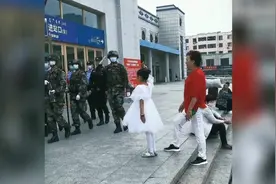 全世界最帅的姿势，不接受反驳！你们同意吗？视频封面