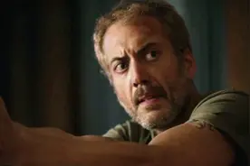 动作/警匪片《猝不及防》4视频封面