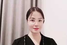 追了很久的女生，放弃后女生又回头时不时联系自己，是什么意思？视频封面