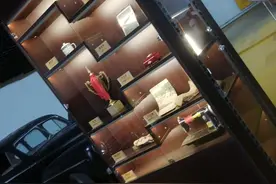 长春影视城道具展示中心，是位于长春，他们拍过上甘岭战役视频封面