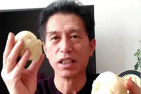 我吃一个白菜猪肉馅包子，吃前血糖5.1，看吃后血糖升高多少！