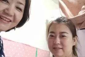 美女揪脖孑痧。视频封面