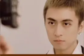 秦奋违法炒股被罚60万，父亲身份被曝光！网友：对他来说是毛毛雨