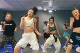 受不得穷，立不得品，受不了委屈，做不了事视频封面