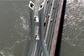 生意不行了！南京燕子矶隧道通车，收费的长江二桥通车大幅下降视频封面