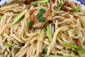 桂林米粉家常做法，Q弹软糯，鲜香入味，我们一家大小都喜欢吃视频封面