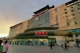 高级软卧到底高级不高级有多高级！熊三带你体验一把