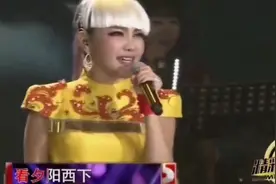 乌兰图雅《阿尔山的姑娘》曲风悠扬欢快，百听不厌，好歌与你分享视频封面
