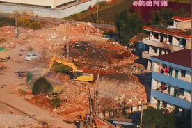 萧山临浦镇浦南未来新城的南江村拆迁了……一大批富翁诞生啦视频封面