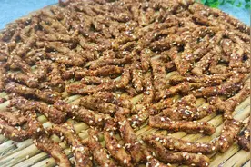 猪肉大降价，在家自制猪肉干，喝酒来一块真香，做法简单一年不坏视频封面