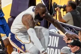 延续or终结？明日10点，西部半决赛G6湖人将在主场迎战勇士。视频封面