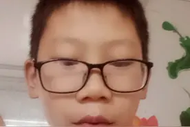 今天又是小学生奇葩作业！！！这翻译能笑死你！！！视频封面