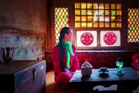 这辈子咋就爱上个你视频封面