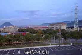 这里是浙江横店影视城产业集聚区，明哥航拍又达新高度视频封面