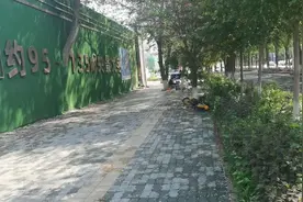 乌市新市区繁华地段新房外围情况介绍视频封面