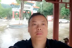 拜下观音​一还愿，​二转运，​三 祈求家人身体健康年轻人很多