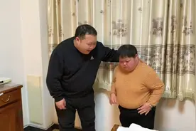 双双和哥哥打架之～～哥哥哄好了生气哭了的妹妹（和好篇下集）视频封面
