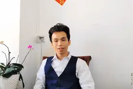 今日头条生机大会评选，熊孑桀拉票中，实操演示愿大家都给他投票视频封面