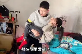 自从媳妇生病，今年第一次抱她回来晒太阳，让她身体能恢复快一点视频封面