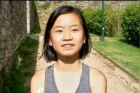 美国夫妇领养一名中国女婴，却虐待她整整14年视频封面