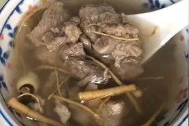 秋冬了，炖锅人参排骨汤，好喝又有营养，是时候增强抵抗力了😂视频封面