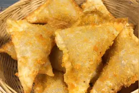 好吃的香蕉派，只需一根香蕉就能做，外酥里软，比买的还好吃