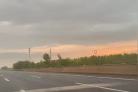 故乡的云视频封面