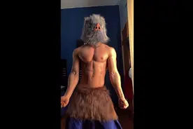 史上最强伊之助COS！这肌肉太绝了，最后面有彩蛋哦