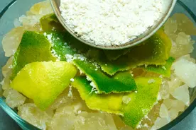 秋冬季，3分钟教你用柠檬加陈皮，做一种老一辈传统的膏饮，好喝