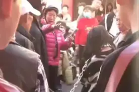 2.18 汕尾，网传女孩跟4个男生出走4天，被家人找到 ，女孩威胁父视频封面